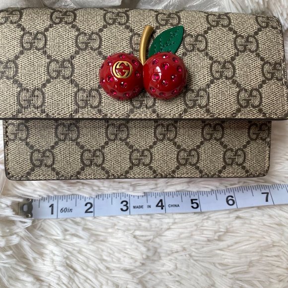 Gucci GG Supreme Monogram Mini Cherry Chain Bag - Picture 10 of 11